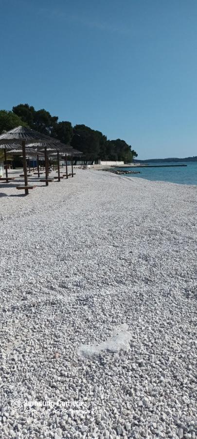 Apartment Sunrise With Private Parking Pula