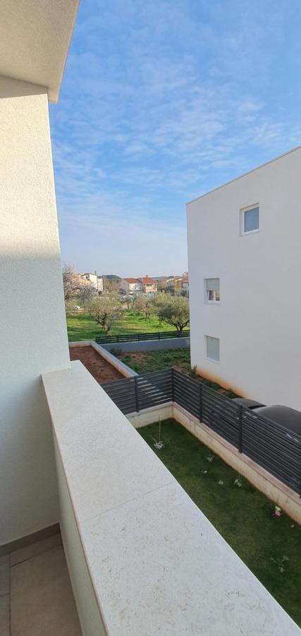 Sunrise With Private Parking * Pula