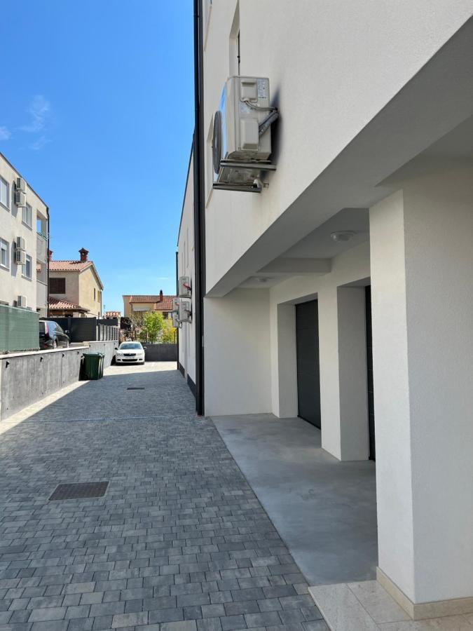 Apartment Sunrise With Private Parking Pula
